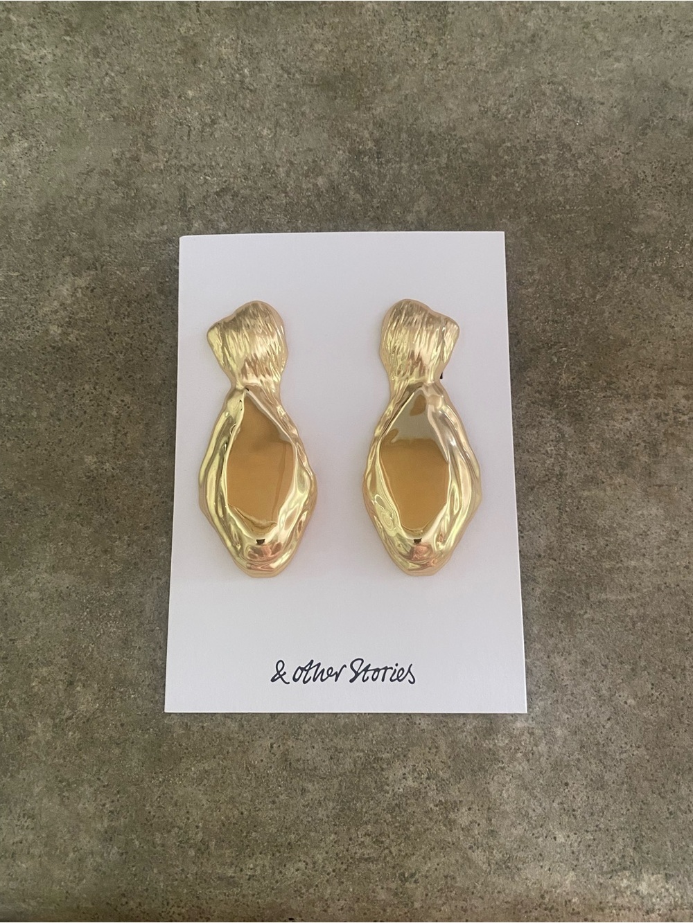 & Other Stories Sculptural Gold Drop Earrings